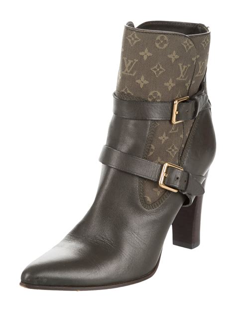 louis vuitton boots monogram